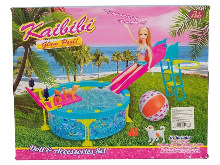 barbie con piscina